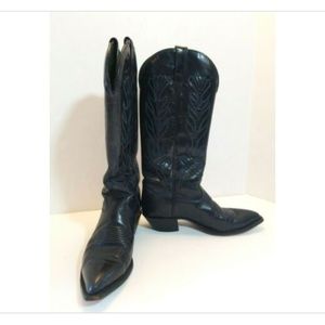 J Chisholm Drover Series Leather Cowboy 